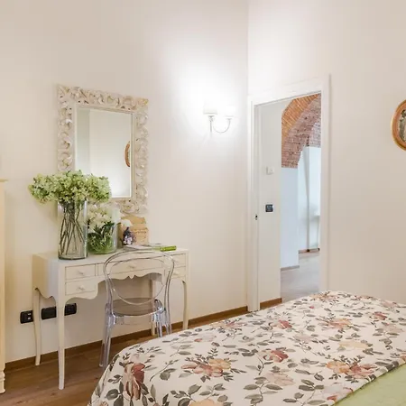 Apartment Paolino's 2 Bedrooms Close To Bus Terminal