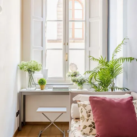 Paolino's 2 Bedrooms Close To Bus Terminal * Lucca